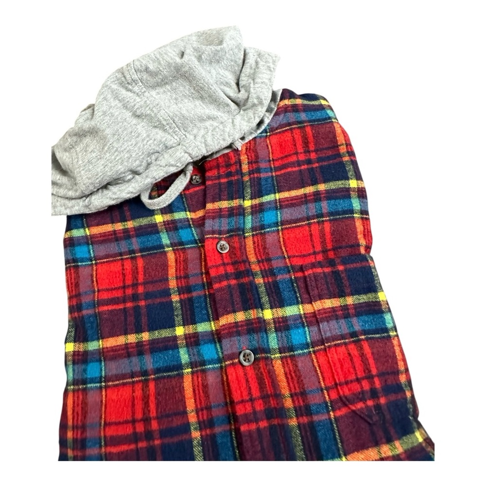 VSTR Premium Plaid Flannel Shirt with Hood – Red Multicolor. Men’s Size Medium